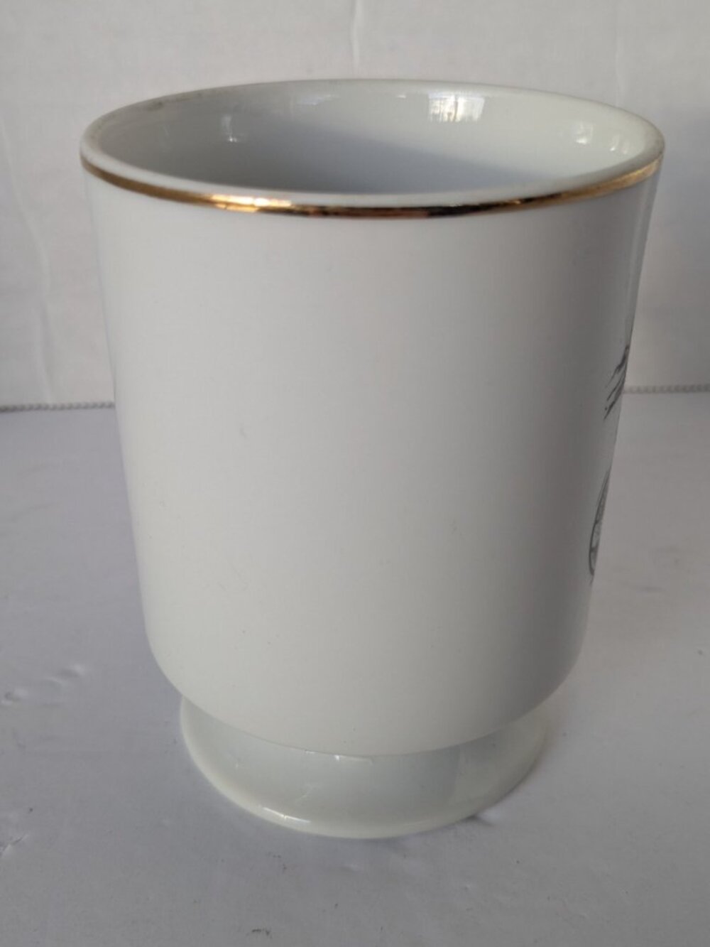 Vintage Curling Capers Mug by Banks Japan – Pedestal Coffee Cup Gold Rim - Space - Picture 4 of 7